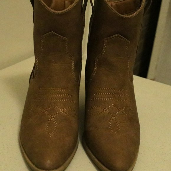 Rachel Zoe Heeled Cowboy Booties - Brown Point tip - Picture 2 of 6